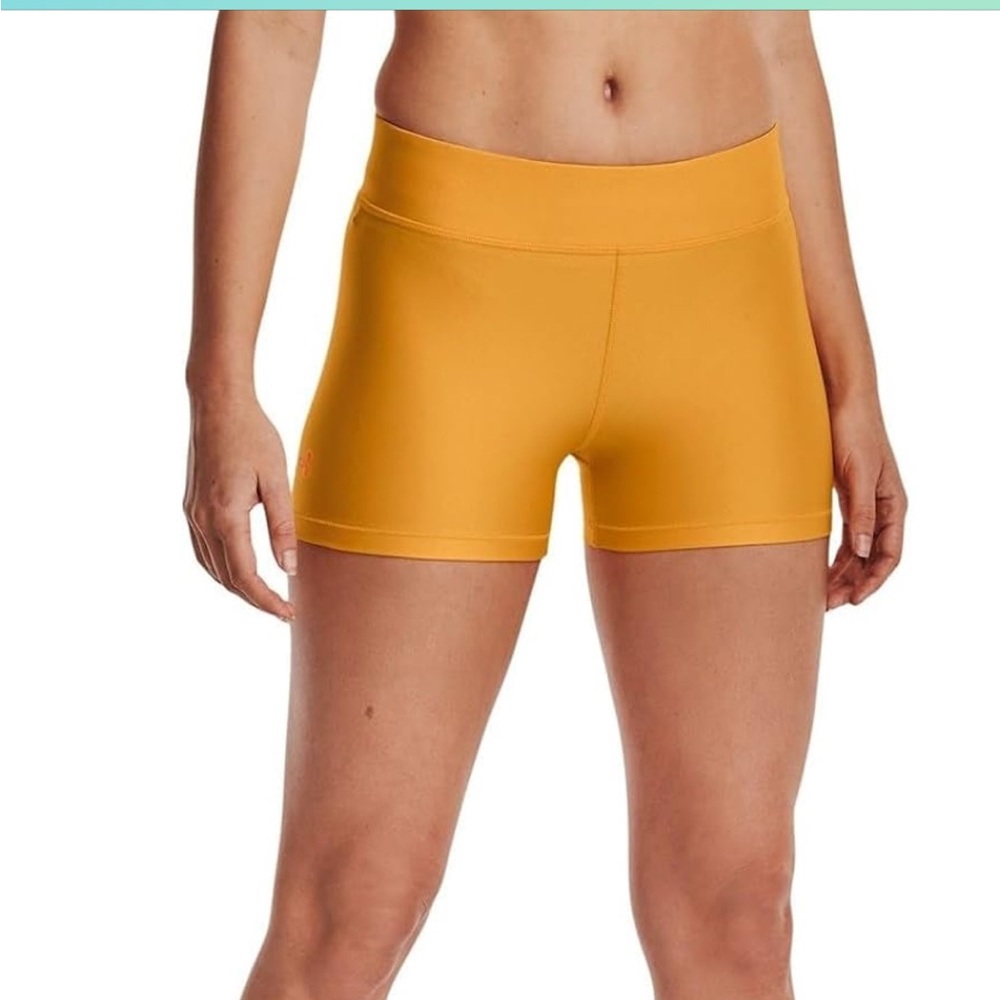 Under Armour HeatGear Mid Rise Shorts